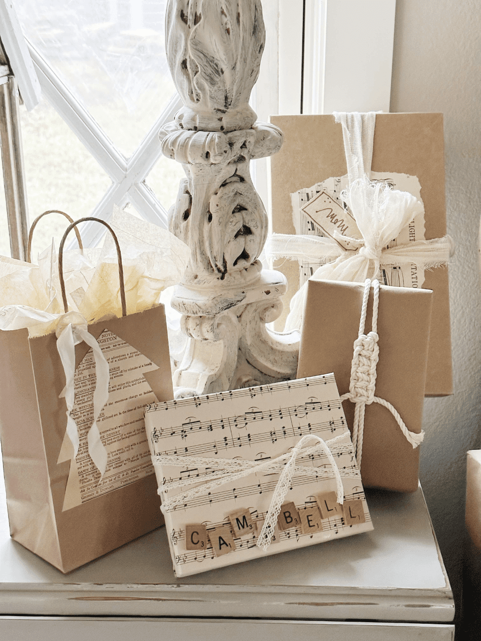Tutorial: DIY Rustic Holiday Gift/Goody Bags | Crafty Little Secret…