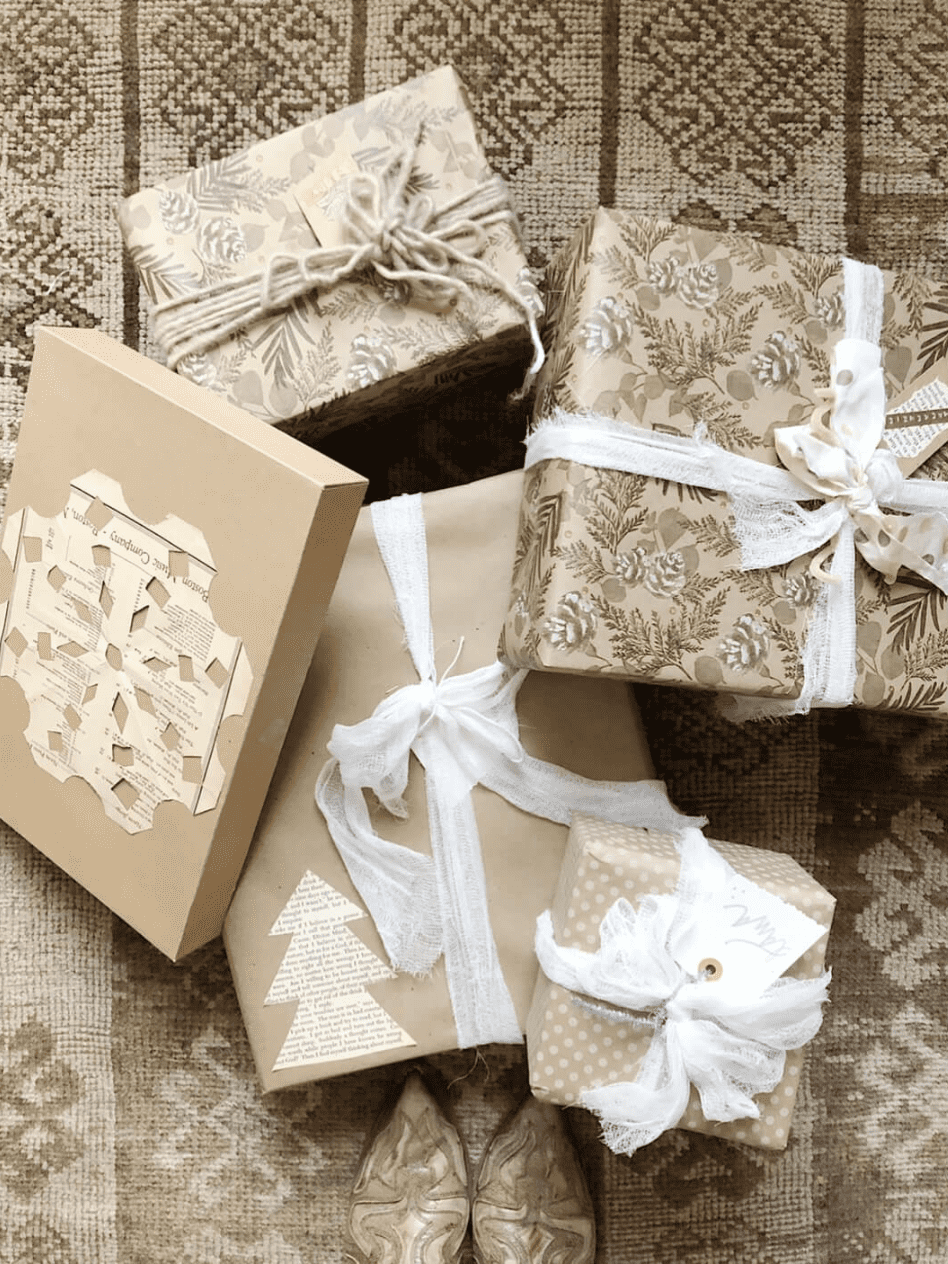 Pen + Paper Flowers: STYLING  Neutral + Natural Gift Wrapping Ideas